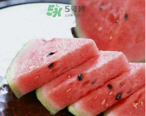 立秋為什么貼秋膘？立秋貼秋膘吃什么？