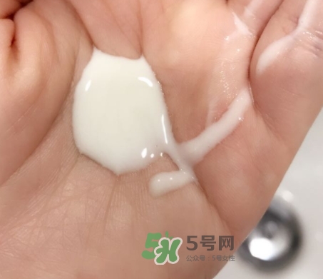 嬌韻詩牛奶水好用嗎？嬌韻詩牛奶水孕婦可以用嗎