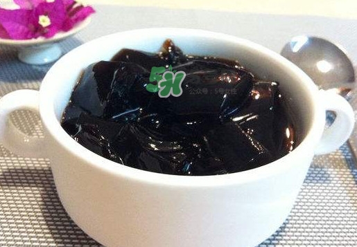 燒仙草里一般加什么？燒仙草為什么叫燒仙草