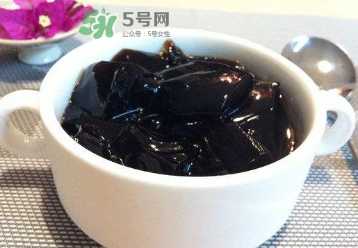 燒仙草會(huì)胖嗎？燒仙草對(duì)人有什么功效