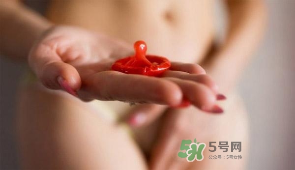 安全套越薄越好嗎？超薄避孕套會破嗎？