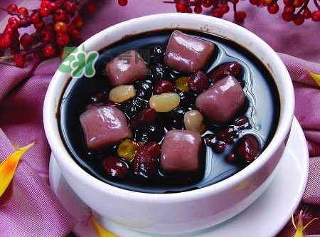 燒仙草是黑涼粉嗎？燒仙草和黑涼粉的區(qū)別