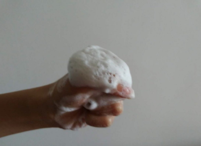 旁氏小黃人洗面奶哪個(gè)顏色好？旁氏小黃人洗面奶顏色功效