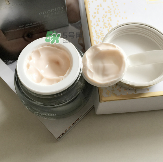 赫蓮娜至美溯顏菁華霜好用嗎？赫蓮娜至美溯顏菁華霜怎么樣？