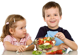 兒童挑食偏食怎么辦？兒童挑食是什么原因?qū)е碌模?><p><strong>兒童挑食偏食怎么辦？兒童挑食是什么原因?qū)е碌模?/strong></p></a></li> <li><a href=