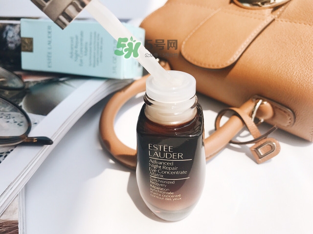 雅詩(shī)蘭黛小棕瓶密集修護(hù)眼精華和舊版小棕瓶眼霜區(qū)別 雅詩(shī)蘭黛小棕瓶密集修護(hù)眼精華和舊版小棕瓶眼霜區(qū)別