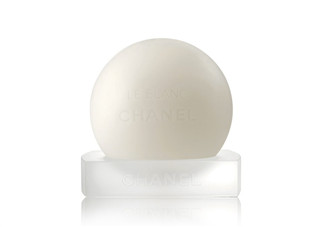 香奈兒珍珠光采皂好用嗎？香奈兒珍珠光采皂怎么樣？