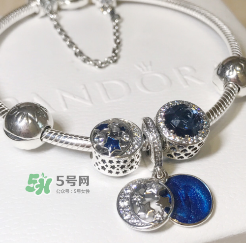 pandora復(fù)古夜空手鏈多少錢？潘多拉繁星夜空手鏈專柜價(jià)格