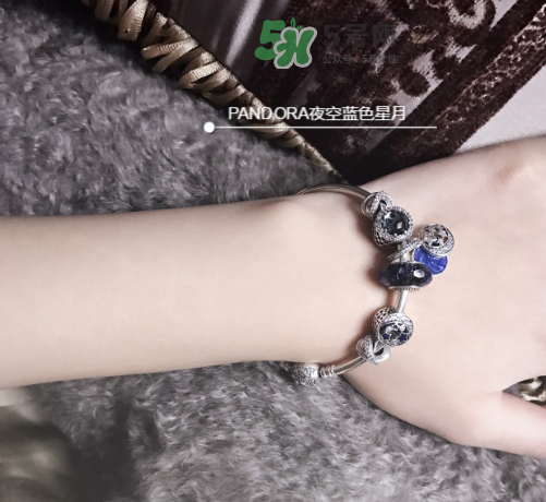 pandora復(fù)古夜空手鏈多少錢？潘多拉繁星夜空手鏈專柜價(jià)格
