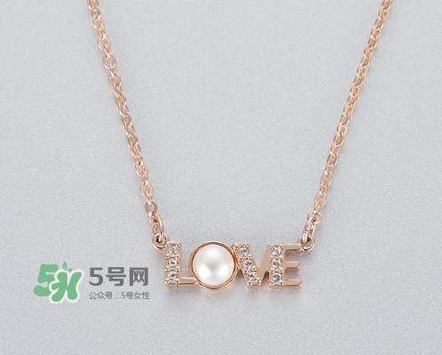 施華洛世奇七夕字母項鏈多少錢？施華洛世奇七夕字母項鏈專柜價格