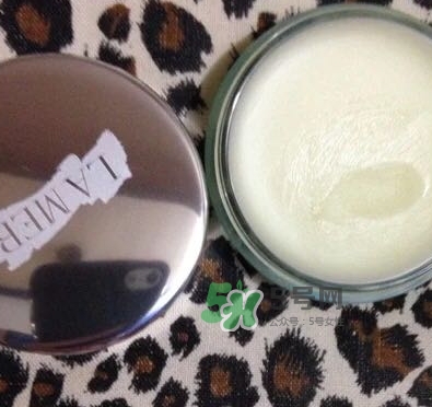 海藍(lán)之謎唇霜怎么用？海藍(lán)之謎修護(hù)唇霜使用方法