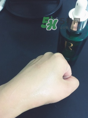 hr綠寶瓶精華好用嗎？hr綠寶瓶精華怎么樣？