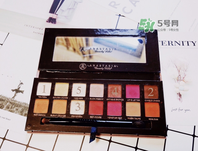 大眼夜店眼妝教程圖片 夜店眼妝怎么畫(huà) 大眼夜店眼妝教程圖片 夜店眼妝怎么畫(huà)