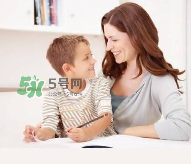 孩子很黏人怎么辦？孩子很依賴(lài)人怎么辦