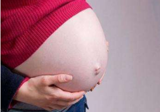 孕期可以蹲著上廁所嗎？孕期上廁所會(huì)壓到寶寶嗎？