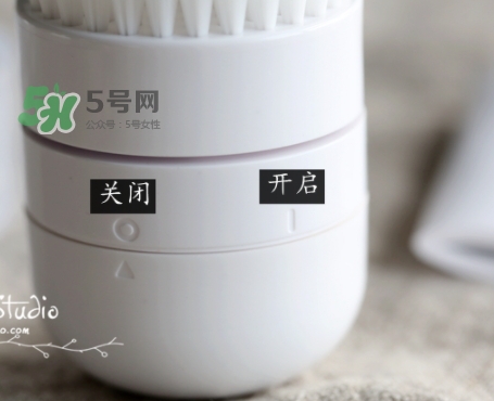 倩碧聲波潔面儀怎么充電？倩碧潔面儀充電燈不亮