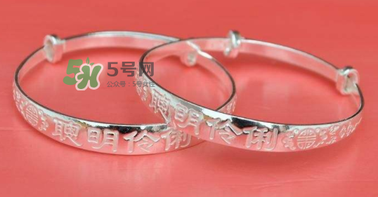 銀首飾可以以舊換新嗎？銀首飾以舊換新折舊費多少？