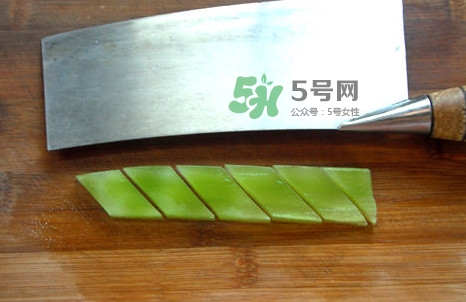 青筍怎么處理？青筍怎么切成菱形