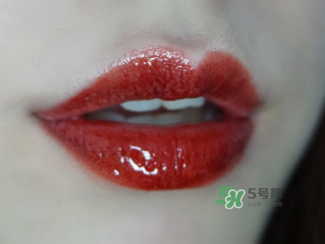 tom ford氣墊唇釉多少錢_tf氣墊唇釉專柜價格 tom ford氣墊唇釉多少錢_tf氣墊唇釉專柜價格