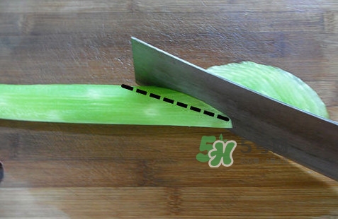 青筍怎么處理？青筍怎么切成菱形