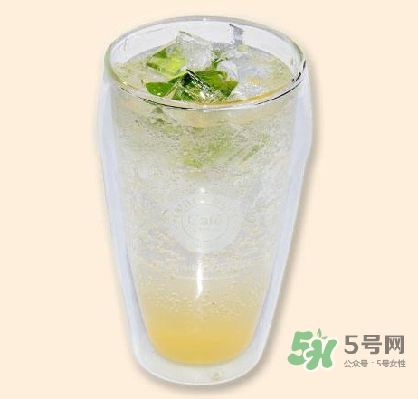 蘇打水是什么水？蘇打水喝多了會怎么樣？