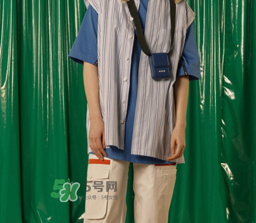 ader error香煙盒多少錢？ader error香煙盒價格