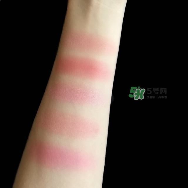 適合黃皮的腮紅 黃皮適合什么腮紅 適合黃皮的腮紅 黃皮適合什么腮紅