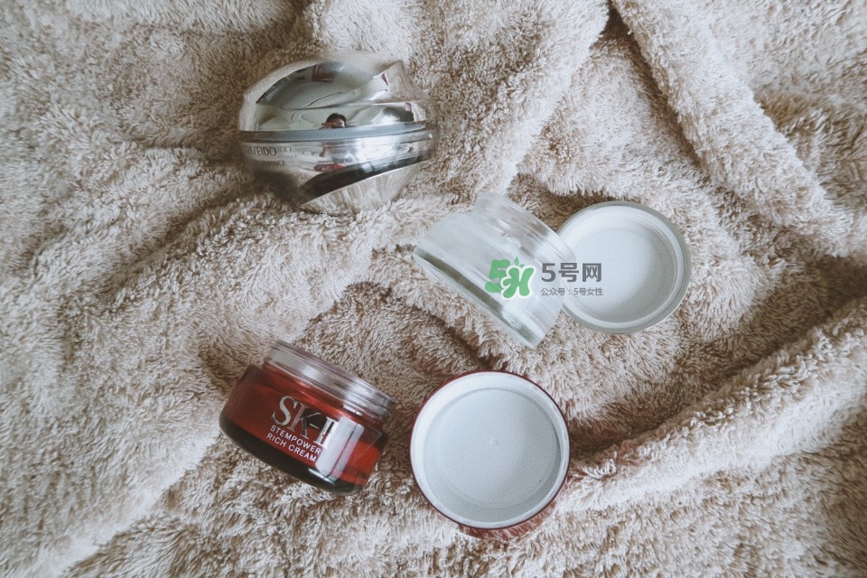 剛開始護(hù)膚用什么牌子 一般護(hù)膚步驟說明