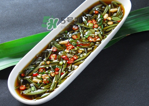 莼菜是發(fā)物嗎？莼菜涼拌要過開水嗎