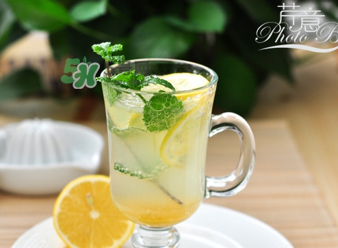 蘇打水一天喝多少最好？蘇打水每天喝多少合適？