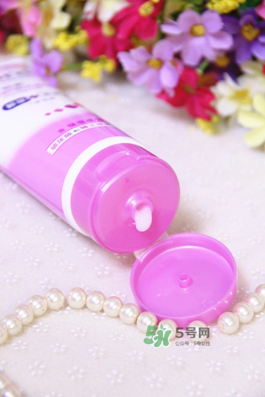 碧柔卸妝潔面乳好用嗎？碧柔卸妝潔面乳怎么用？