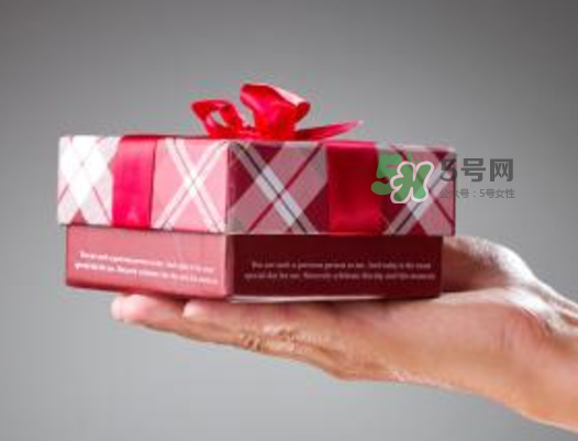 七夕可以送鞋嗎？送鞋子代表什么寓意？