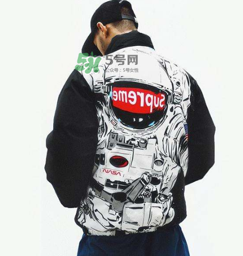 supreme抄襲是真的嗎？supreme抄襲的是哪件？