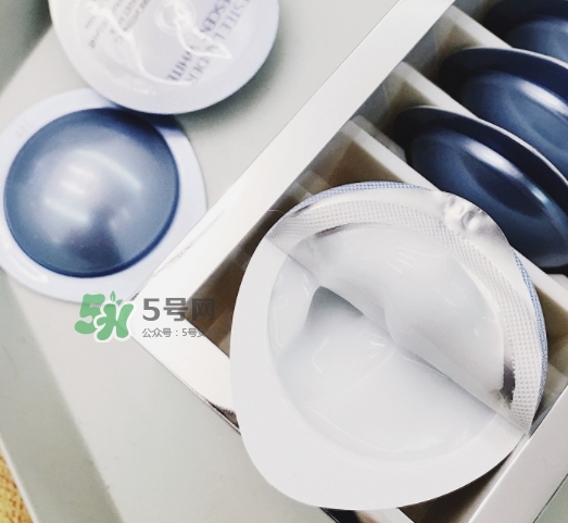 雅詩蘭黛凍膜好用嗎？雅詩蘭黛晶透沁白凍膜怎么樣