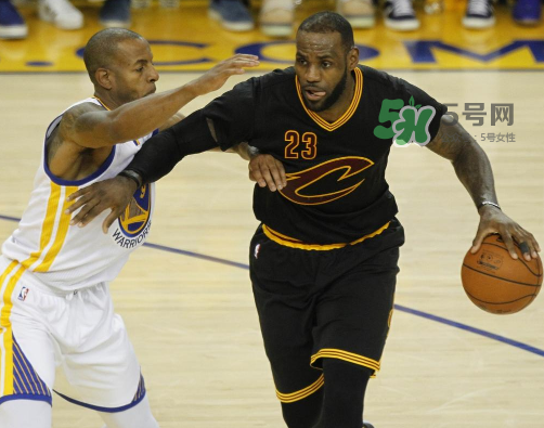 歐文交易到了哪個隊？騎士用歐文換哪個球員？