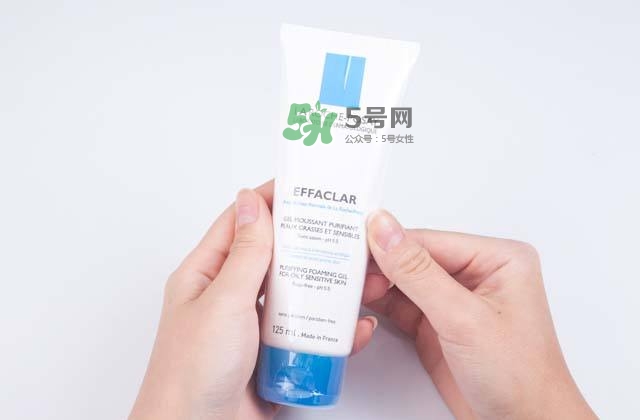 理膚泉凈膚控油潔面泡沫怎么樣？理膚泉潔面泡沫和啫喱