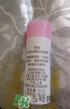 夢妝花萃凈白調(diào)理水怎么樣？夢妝花萃凈白調(diào)理水能補水嗎？