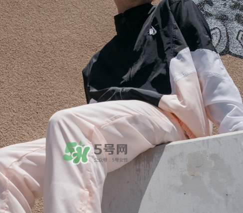 nikelab2017秋冬heritage復(fù)古運(yùn)動服怎么樣？