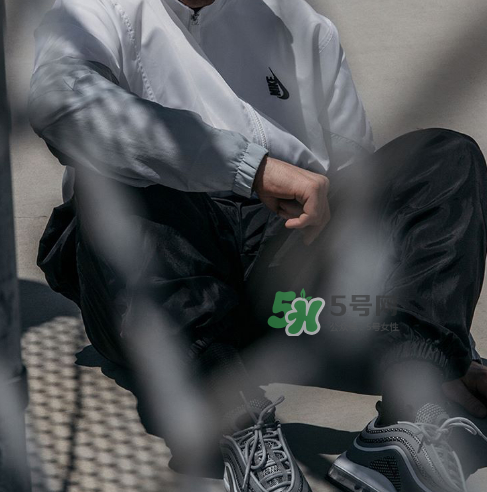 nikelab2017秋冬heritage復(fù)古運(yùn)動服怎么樣？