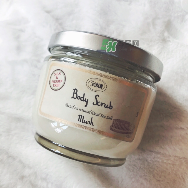 去雞皮膚產品怎么選擇 去雞皮膚產品使用步驟