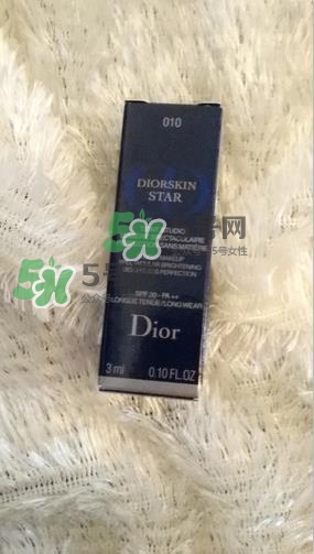 迪奧星光亮妍粉底液怎么樣？迪奧凝脂星光亮妍粉底液價(jià)格