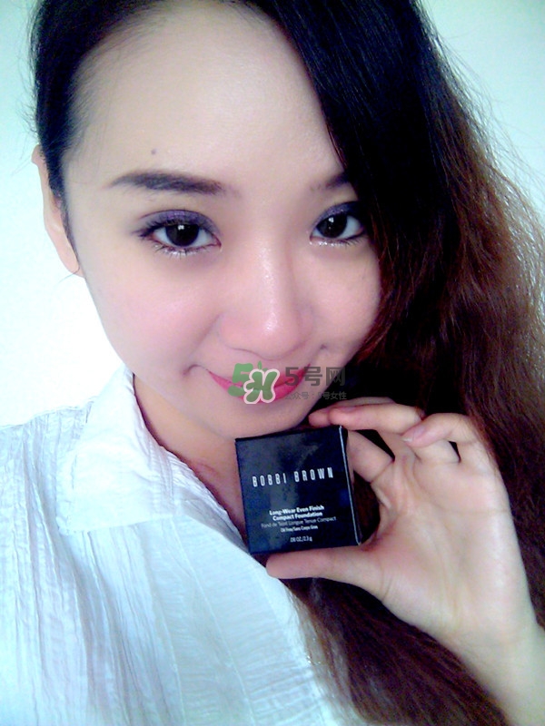Bobbi Brown芭比波朗粉凝霜怎么樣？芭比波朗無(wú)感持妝粉凝霜好用嗎？