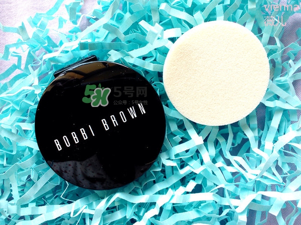 Bobbi Brown芭比波朗粉凝霜怎么樣？芭比波朗無(wú)感持妝粉凝霜好用嗎？