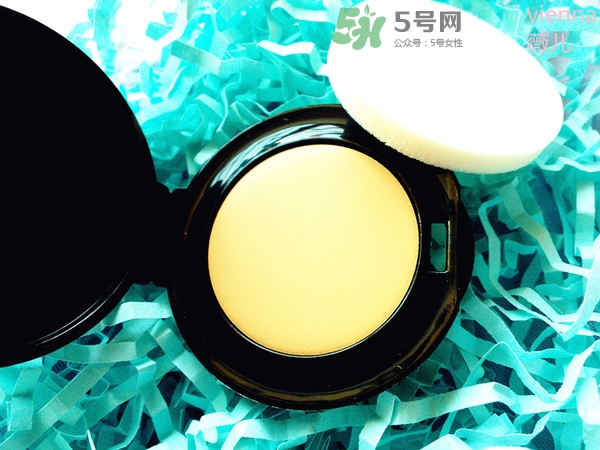 Bobbi Brown芭比波朗粉凝霜怎么樣？芭比波朗無(wú)感持妝粉凝霜好用嗎？