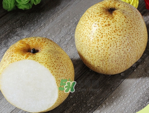 梨子有酒味還能吃嗎？梨子生吃好還是熟吃好