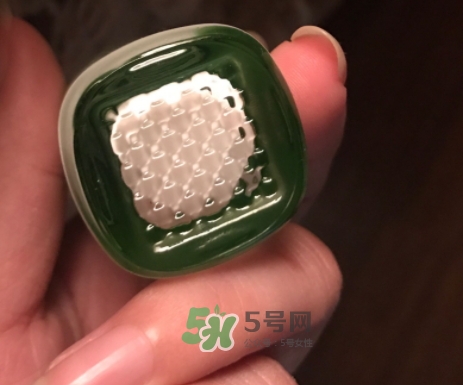 百雀羚眼霜怎么用？百雀羚眼霜怎么打開