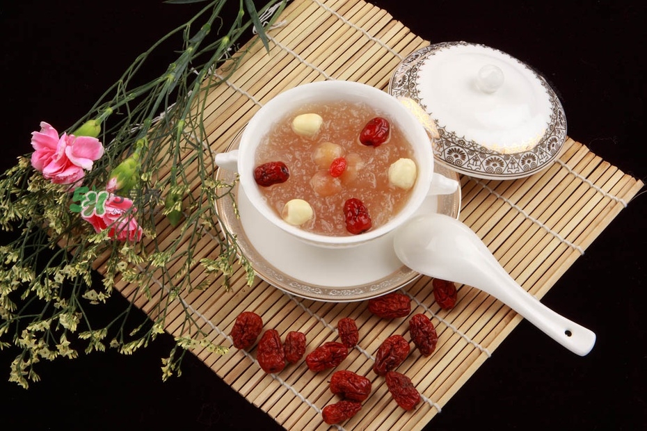 產(chǎn)后吃燕窩有什么好處？產(chǎn)后多久可以吃燕窩？