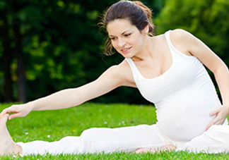 為什么伸懶腰容易抽筋？睡覺伸懶腰時腿抽筋