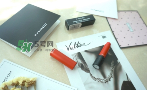 mac魅可立體凝彩唇膏怎么用？魅可立體凝彩唇膏真假辨別