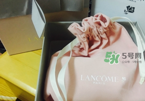 蘭蔻小粉盒氣墊多少錢？蘭蔻小粉盒氣墊專柜價(jià)格